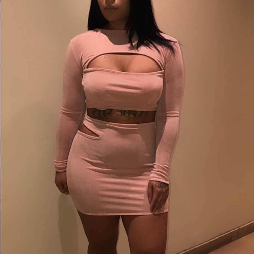 Two piece set